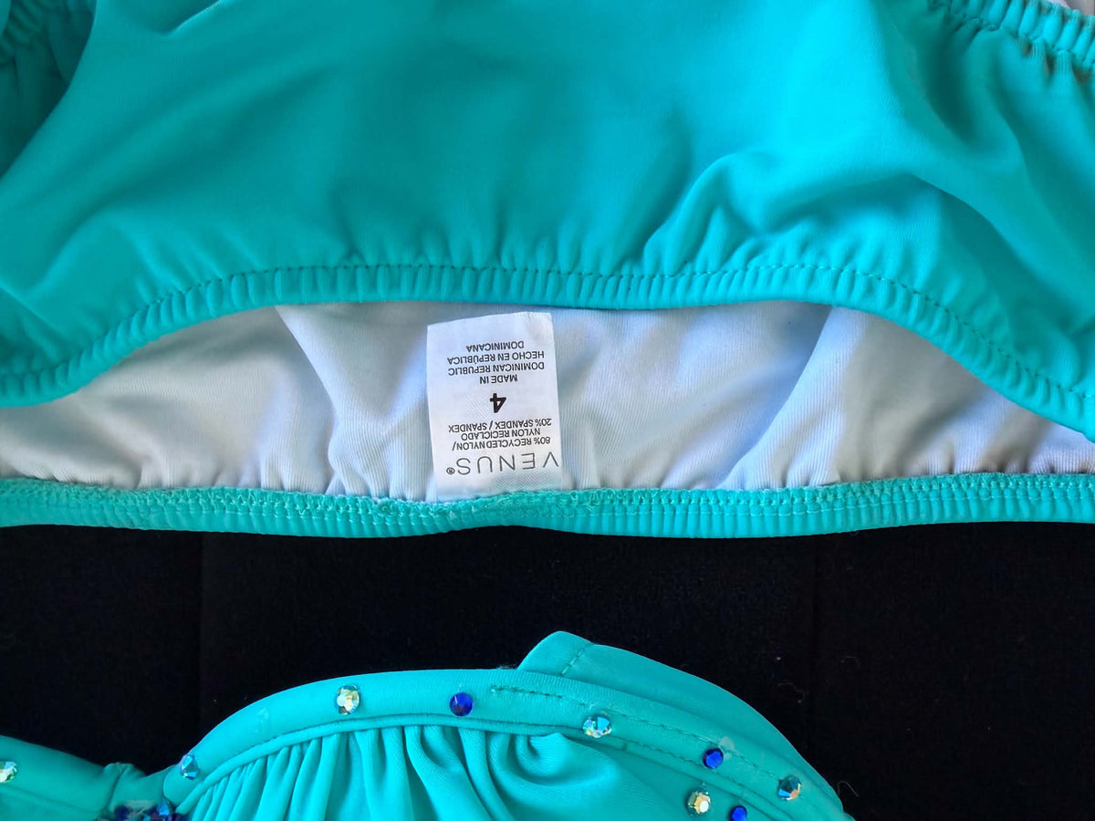 Venus Swim size 4